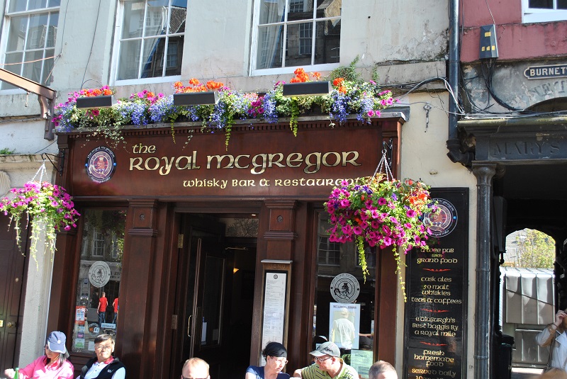 Edinburgh Pub